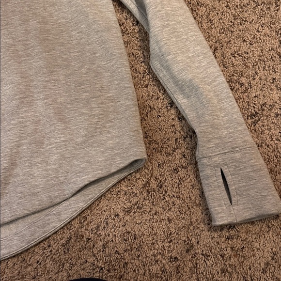 Vineyard Vines Gray Quarter-Zip Pullover Shep Shirt with Fleece Lining - Picture 3 of 5